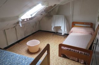 CASA CON FINCA EN LUGO