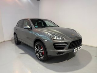 Porsche Cayenne 4.8 V8 Turbo Tiptronic