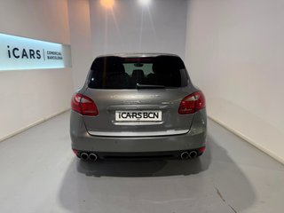 Porsche Cayenne 4.8 V8 Turbo Tiptronic