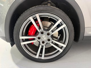 Porsche Cayenne 4.8 V8 Turbo Tiptronic
