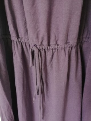 Vestido morado tirantes ajustables cintura fruncid