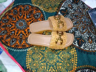 Sandalias LATOUCHE mujer madera y rafia