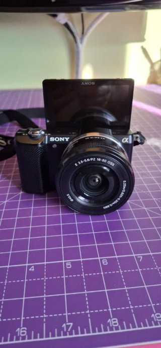 Sony Alpha 5000 Cámara Digital 20.1MP Full HD