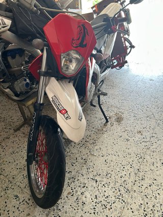 Rieju Marathon Pro 125 Supermotard
