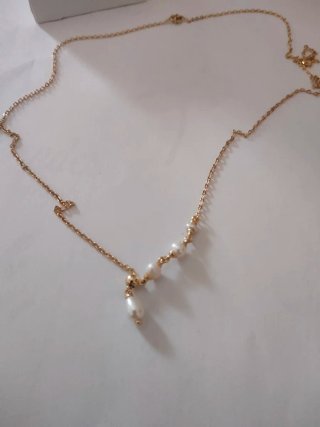 Collar Pandora Dorado con Perlas
