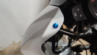 Tzr sportbike blanca, recién pintada