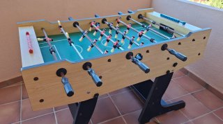 Futbolín 4 jugadores con protección para niños