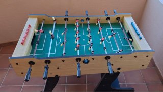 Futbolín 4 jugadores con protección para niños