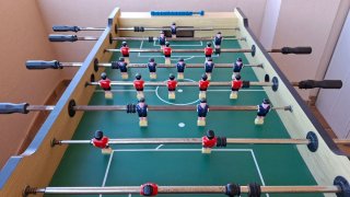 Futbolín 4 jugadores con protección para niños