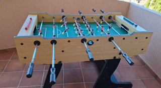 Futbolín 4 jugadores con protección para niños
