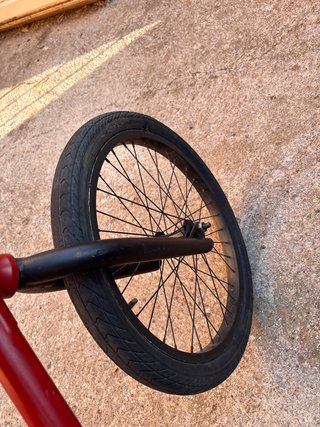 Bicicleta BMX Roja