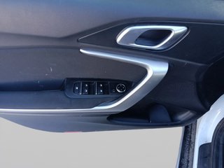 KIA XCeed | Desde 248€ ¡ SIN ENTRADA !
