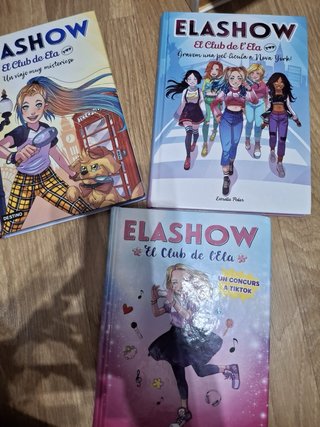 Tres llibres Elashow, dos català i un castellà