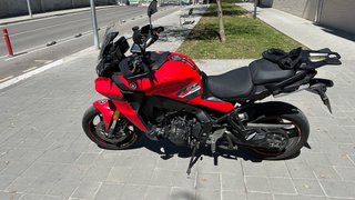 Yamaha Tracer 9 GT 2022 Roja