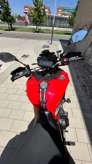Yamaha Tracer 9 GT 2022 Roja