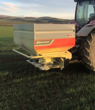Abonadora Kverneland 2000L
