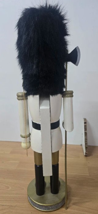 Cascanueces Soldado con Hacha Venta en persona