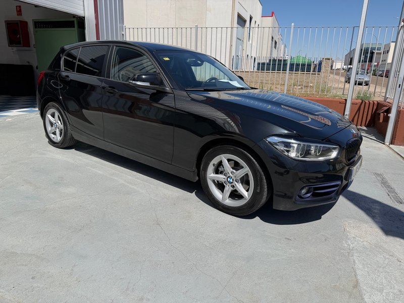 BMW Serie 1 2019 - foto 1