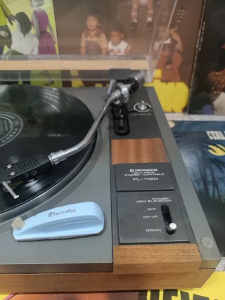 Tocadiscos Pioneer japonés