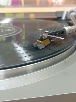 Tocadiscos Pioneer japonés