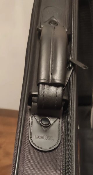 Maletín para ordenador portátil marca Case Logic