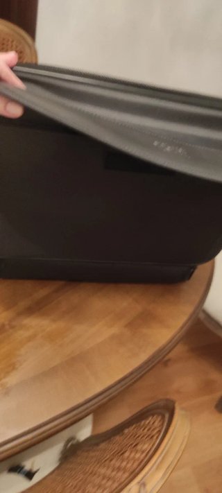 Maletín para ordenador portátil marca Case Logic