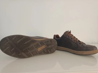 Skechers air-cooled memory foam Waterproof