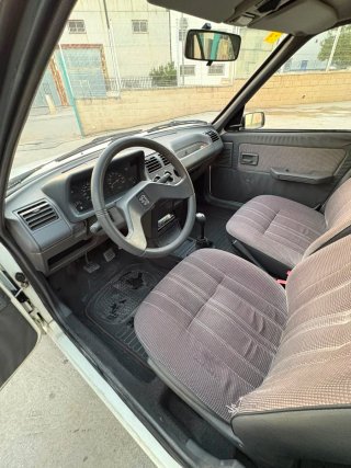 Peugeot 205 1989
