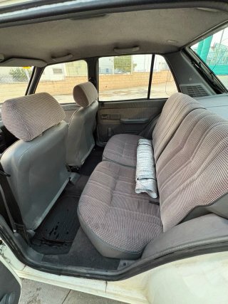 Peugeot 205 1989