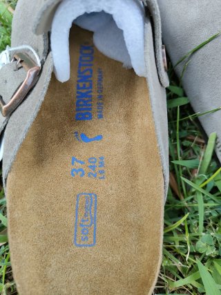 Zuecos Birkenstock Beige Talla 37