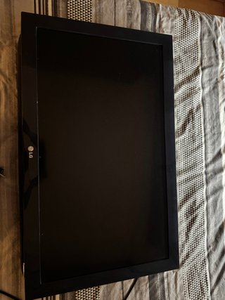 TV LG 37 Colgar Pared