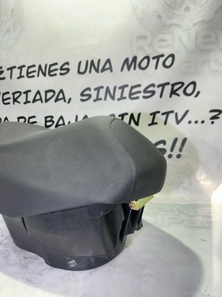Asiento Peugeot Speedfight 4
