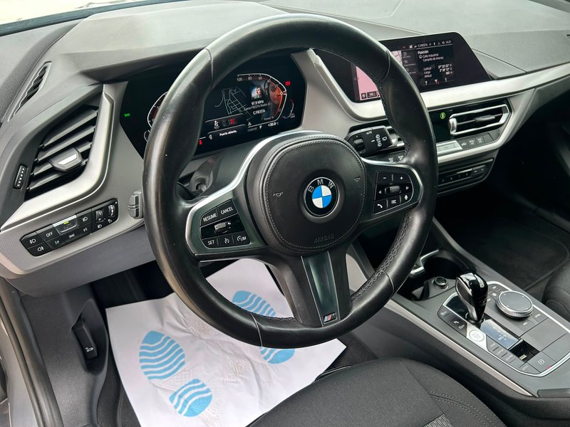 BMW Serie 1 116d (F40) 2023, foto 21