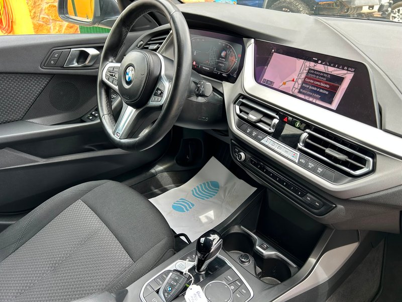 BMW Serie 1 116d (F40) 2023, foto 22