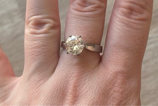 Anello Solitario Pietra Brillante Taglio Diamante