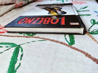 Lobezno Mano derecha roja. Marvel Deluxe.