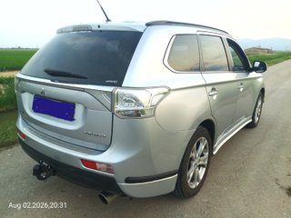 Mitsubishi Outlander 2013