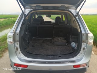 Mitsubishi Outlander 2013