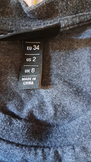 Camiseta gris ellesse crop top