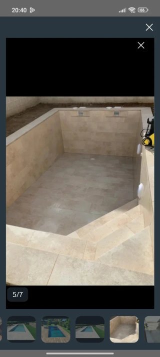 Piscina de obra de piedra