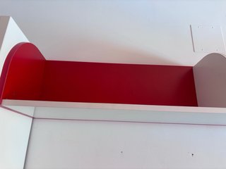 Estanterías infantiles rojas y blancas de 210cm