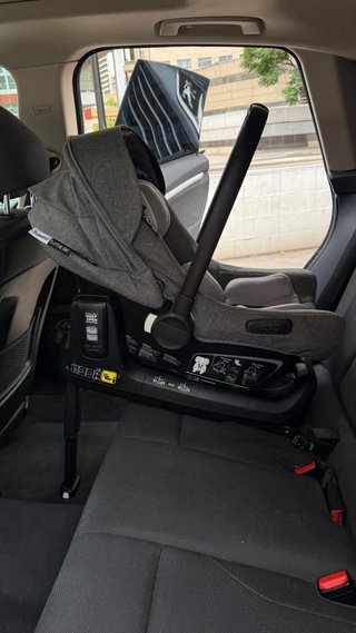 Bugaboo Air Turtle by Nuna Silla y Base Isofix
