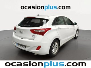 Hyundai i30 1.6 GDi BlueDrive Tecno 99 kW (135 CV)
