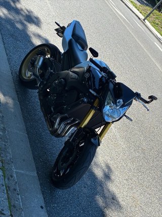 YAMAHA FZ8 N