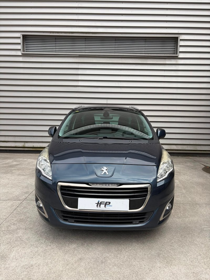 Peugeot 5008 2015, foto 5