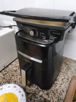 Freidora de aire y grill Moulinex