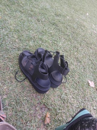 Sandalias negras talla 39 - un solo uso