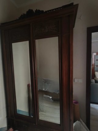 REGALO. Armario antiguo madera maciza