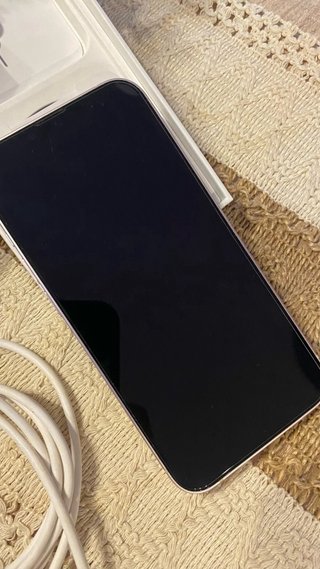 iPhone 13 Rosa Nuevo