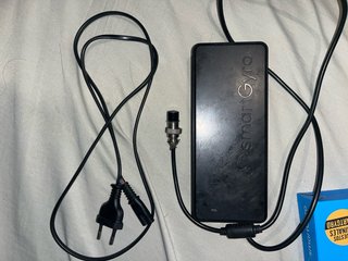 Cargador SmartGyro 4800 para patinete